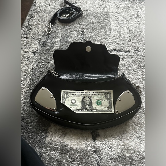 Vintage guess purse - Picture 4 of 4